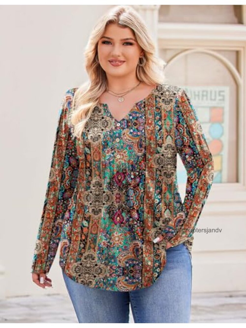 Plus Size Long Sleeve V-Neck Tunic Top with Pleated Chest - Picture 4 of 6